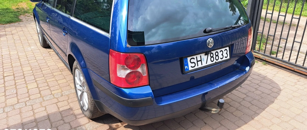 Volkswagen Passat cena 8400 przebieg: 391997, rok produkcji 2004 z Orzesze małe 379